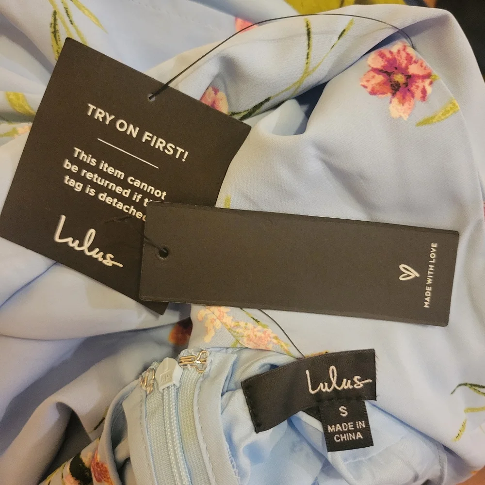 NWT Lulu's Blooming Vision Light Blue Floral Print Maxi Dress - Picture 10 of 11
